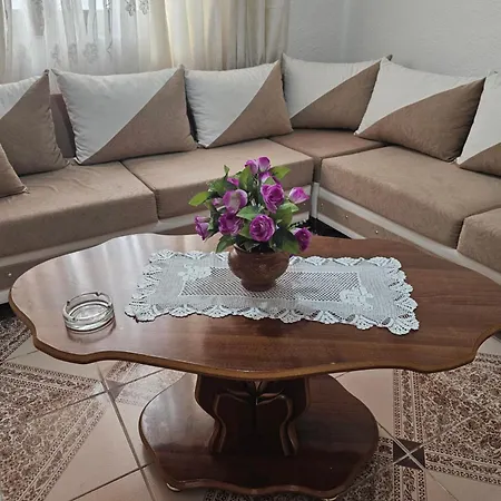 Pogradeci Apartment *