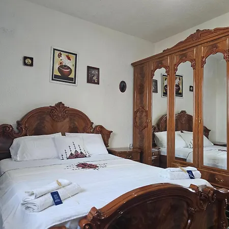 Pogradeci * Pogradec